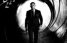 2014年第56届格莱美奖提名：最佳影视歌曲 Adele /Skyfall (007：大破天幕杀机)