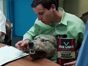 肚子里的猛兽跑出来