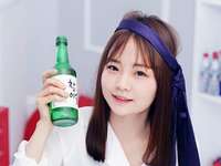 韩国妹妆容持久的秘密