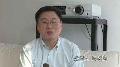 第三段：《逃离德黑兰》导演本·阿弗莱克拿奖到手软