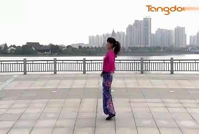 <em>青儿广场舞</em>接新娘_<em>新阿哥阿妹青儿广场舞</em>_青