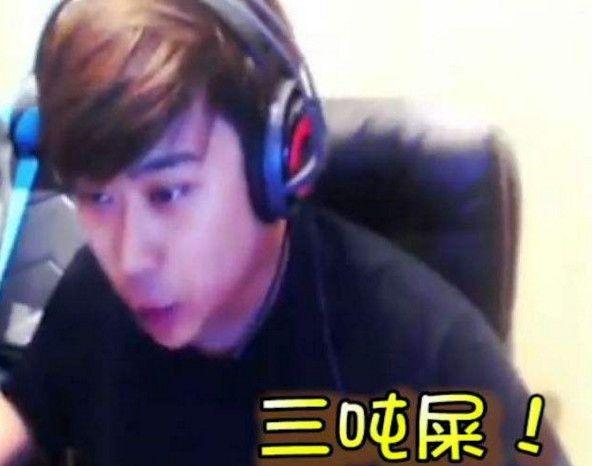 致命flag 盘点CSGO主播界那些女装大佬 最后是