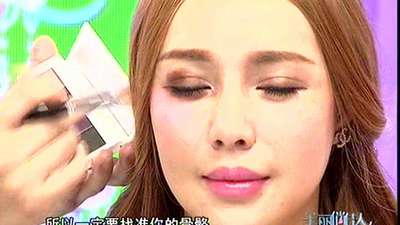 丫蛋模仿李贞贤演唱《哇》