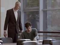 《时刻监视你的人》