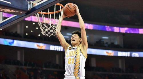 18年NBA选秀百人大名单胡金秋上榜 他能成为