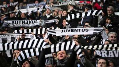 足坛再现种族歧视 尤文球迷强迫黑人下车