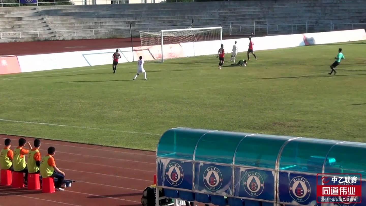 中乙-吉林百嘉2-0包头草上飞 李鑫梅开二度