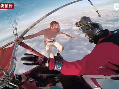 [视频]极限疯狂!芬兰冒险者无降落伞高空跳下