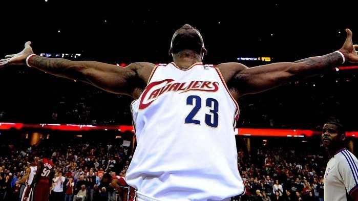 最短31场最长49场, 詹姆斯距离三万分还得等多