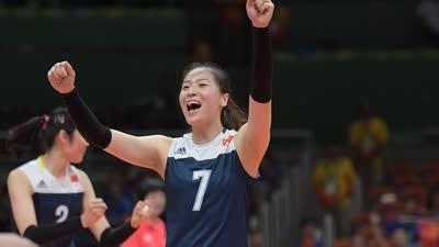 女排姑娘惯出大美女 杨希神似山口百惠被各国粉丝追捧