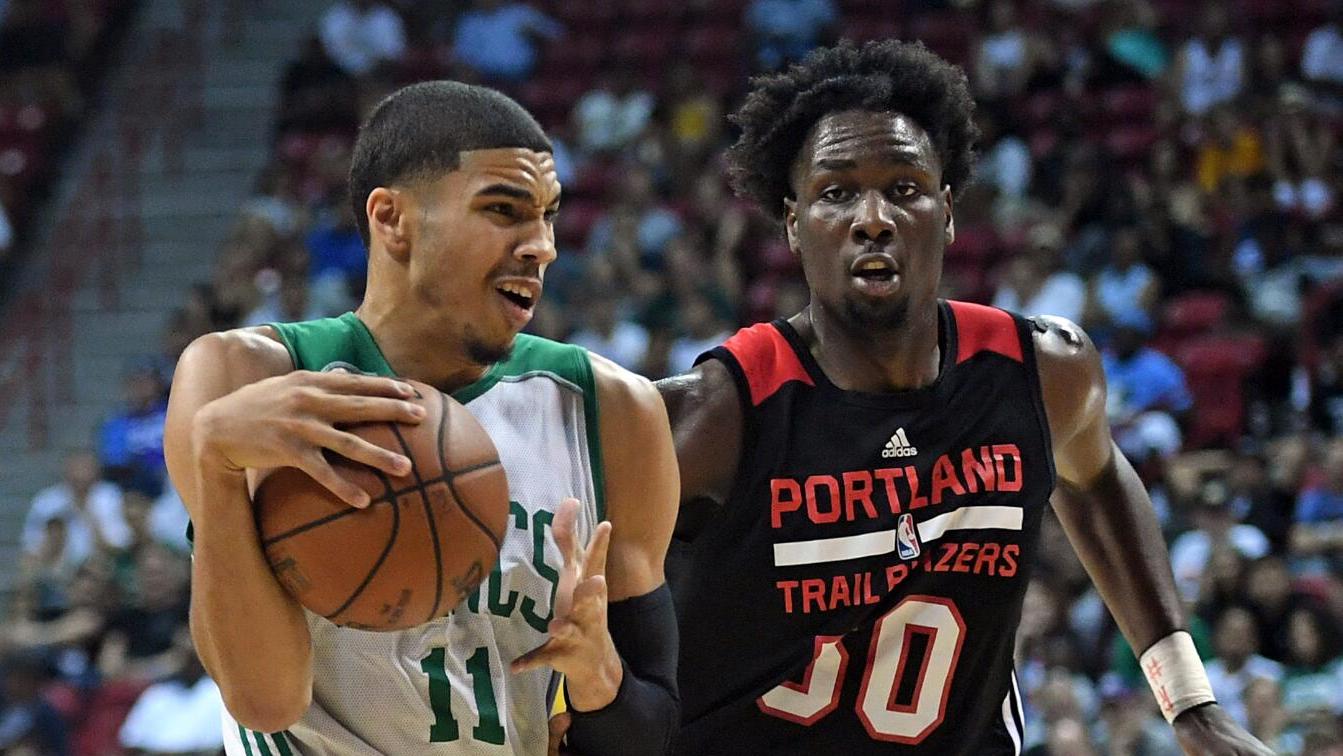 塔图姆布朗联手发威 凯尔特人NBA比分持续攀升引热议