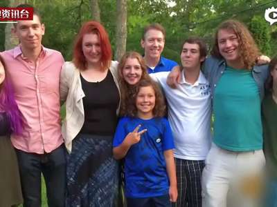 [视频]美国男子4年捐精400次 28年后22个孩子来认爹