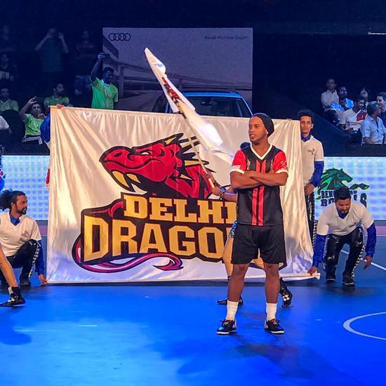 印度5人制足球赛7亿人看,小罗、吉格斯、德科