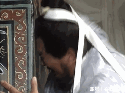 央视版《三国演义》这些经典角色们的传神镜头 每个细节都是演技