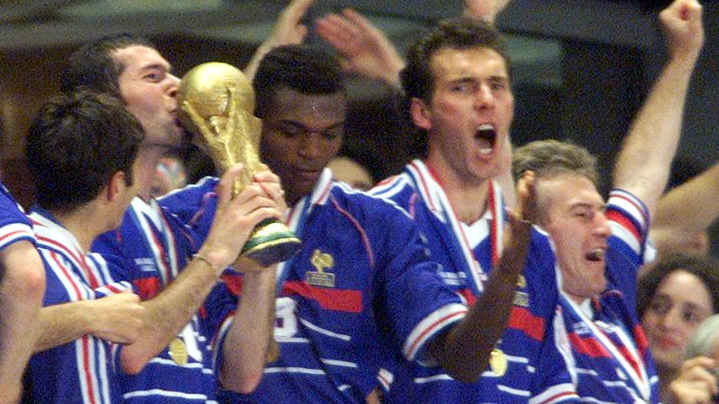 1998年世界杯官方纪录片 法国足球开启王朝统