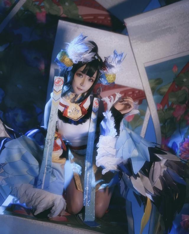 二次元cos精选,小姐姐扮演《阴阳师手游》中花鸟卷,好美