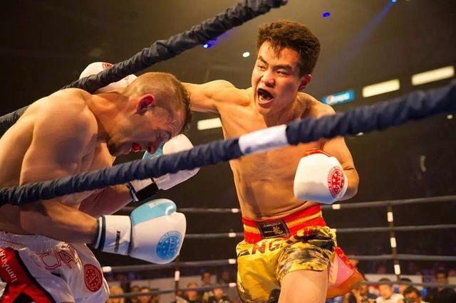 武僧一龙大战世界第一西提猜,武林风直播看点全程解析