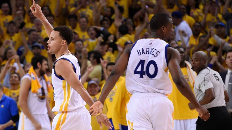 NBA-20日比赛综述 勇士胜火箭迎西决开门红