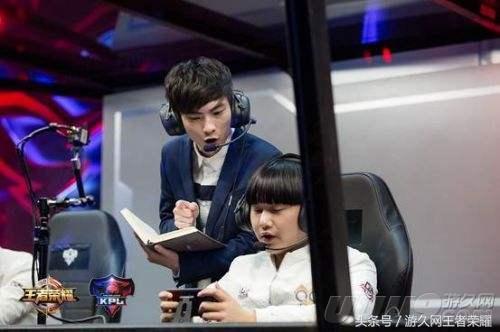 王者荣耀:这么奶教练改名陈卡特 嫌弃典韦最爱