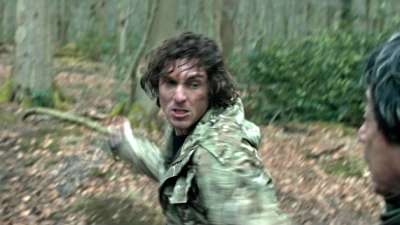 《英伦对决》成龙丛林战动作片段   成龙再造传奇震撼世界