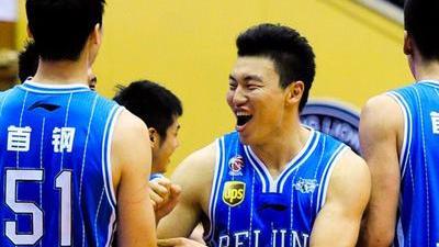 CBA第10轮十佳球 周琦大帽易建联李根献准绝
