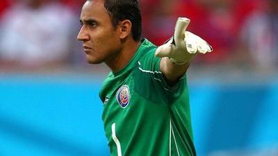 萨尔平吉迪斯门前包抄射门 纳瓦斯扑出有如神