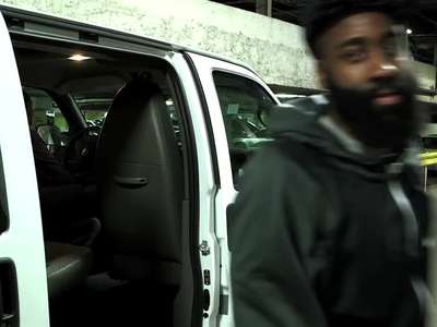 哈登三威胁神技教学 虚晃一枪后撤步跳投