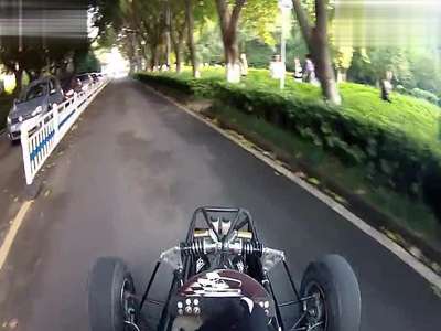 赛车比赛视频_方程式赛车比赛视频_刘涛赛车